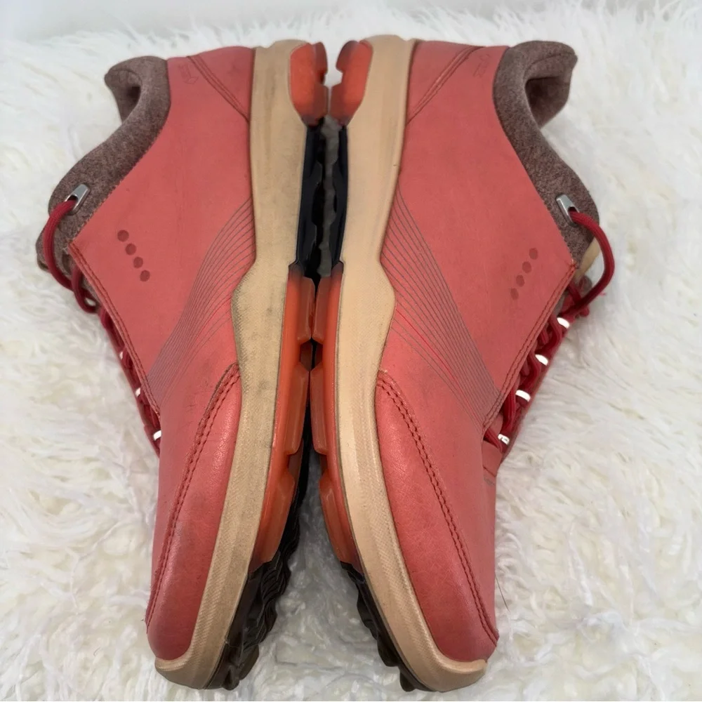 ECCO Biom Hybrid 3 Women 9 Gortex Golf Shoes‎ Yak Leather Soft Cleats Coral